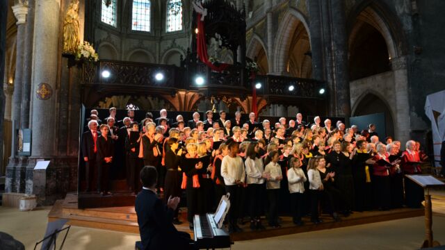 Les 3 chorales réunies pour le chant final